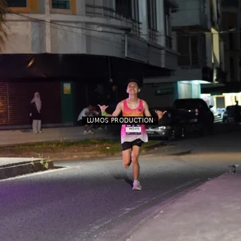 Runner Photo 7970706
