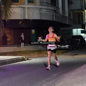 Runner Photo 7970713