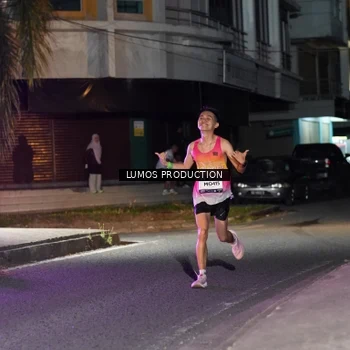 Runner Photo 7970715