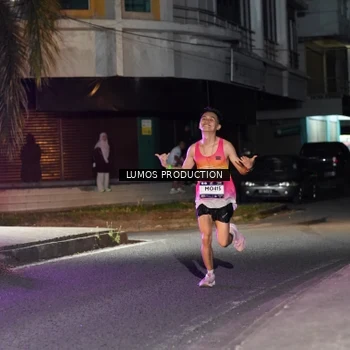 Runner Photo 7970717