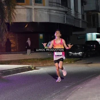 Runner Photo 7970721