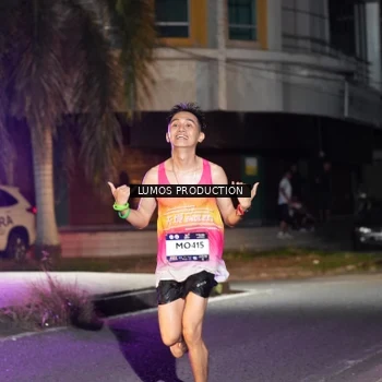Runner Photo 7970748