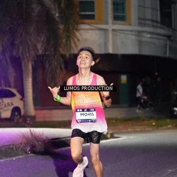 Runner Photo 7970749