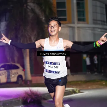 Runner Photo 7970857