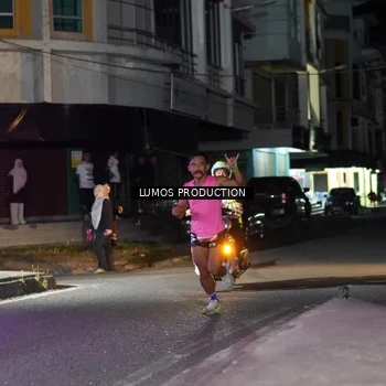 Runner Photo 7970871