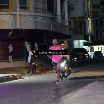 Runner Photo 7970873