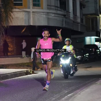 Runner Photo 7970895