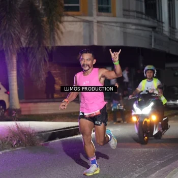 Runner Photo 7970904