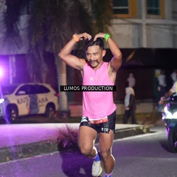 Runner Photo 7970924