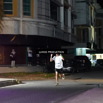 Runner Photo 7970948