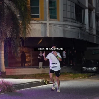 Runner Photo 7970980