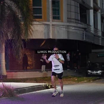 Runner Photo 7970986