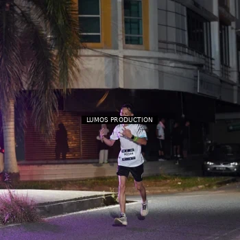 Runner Photo 7970988