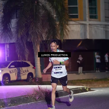 Runner Photo 7971006