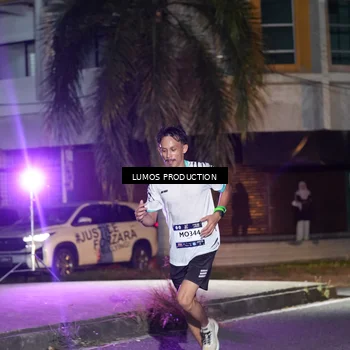 Runner Photo 7971014