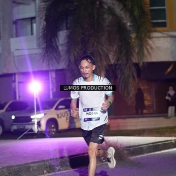 Runner Photo 7971016