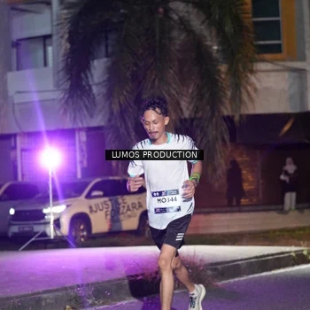 Runner Photo 7971020