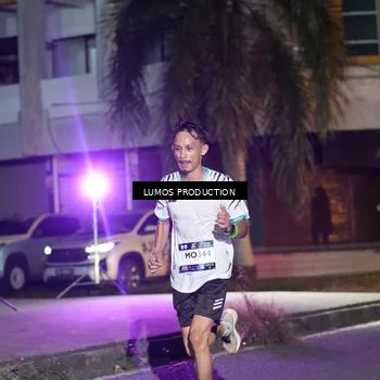 Runner Photo 7971021