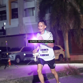 Runner Photo 7971026