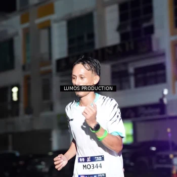 Runner Photo 7971044