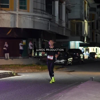 Runner Photo 7971052