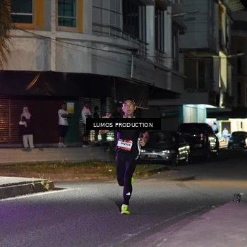 Runner Photo 7971055