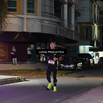 Runner Photo 7971059