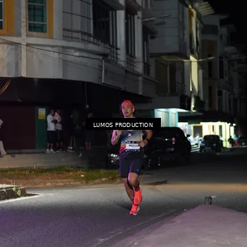 Runner Photo 7971119