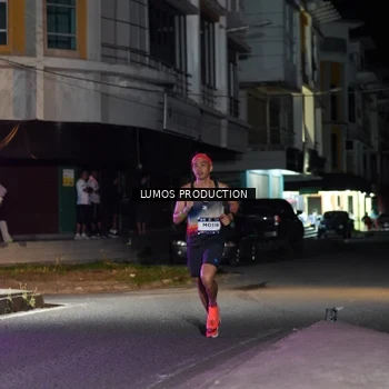 Runner Photo 7971124