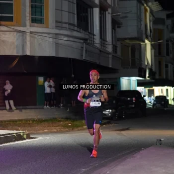 Runner Photo 7971128