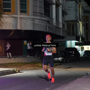 Runner Photo 7971131
