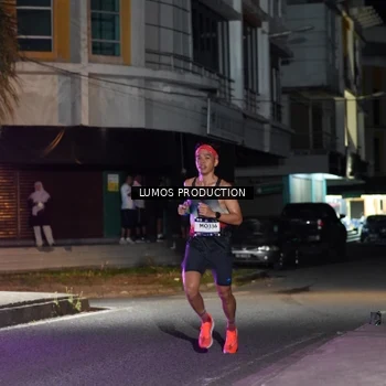 Runner Photo 7971132