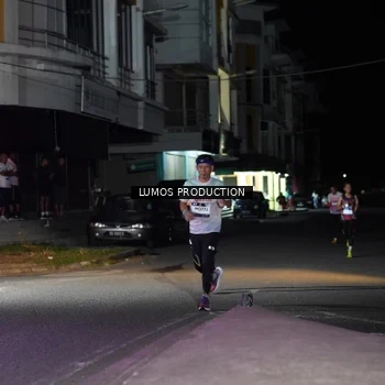 Runner Photo 7971167