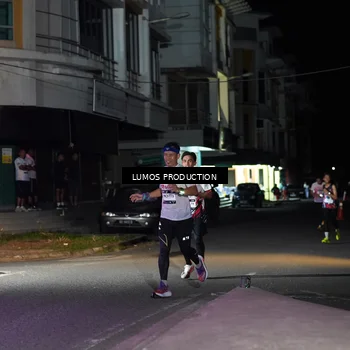 Runner Photo 7971177