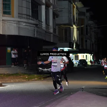 Runner Photo 7971181
