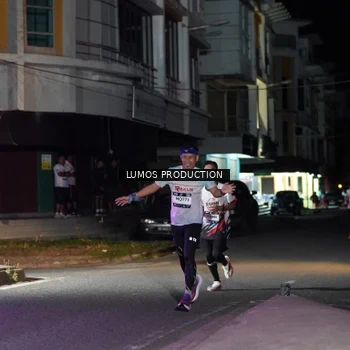 Runner Photo 7971182