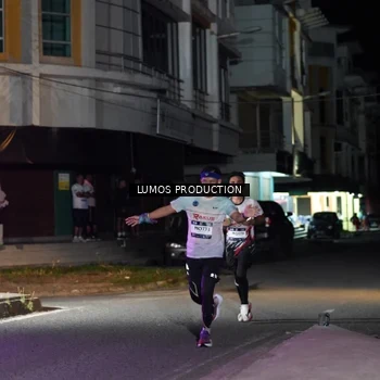 Runner Photo 7971189