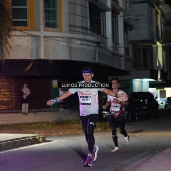 Runner Photo 7971204