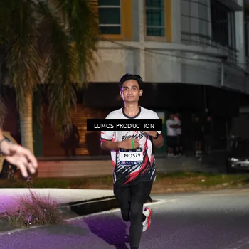 Runner Photo 7971232