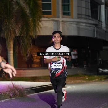Runner Photo 7971237