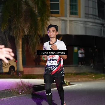 Runner Photo 7971240