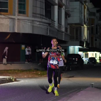 Runner Photo 7971247