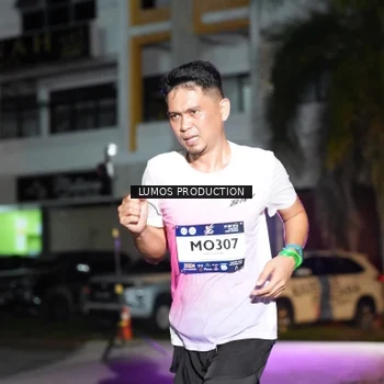 Runner Photo 7971276