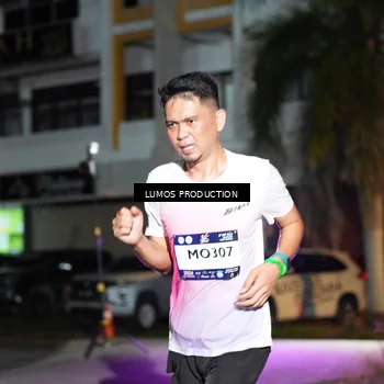 Runner Photo 7971277