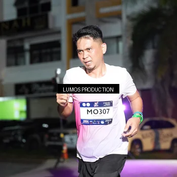 Runner Photo 7971278