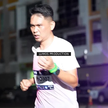 Runner Photo 7971286