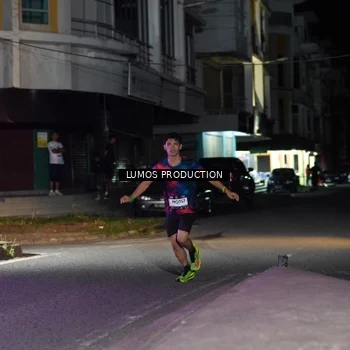 Runner Photo 7971295