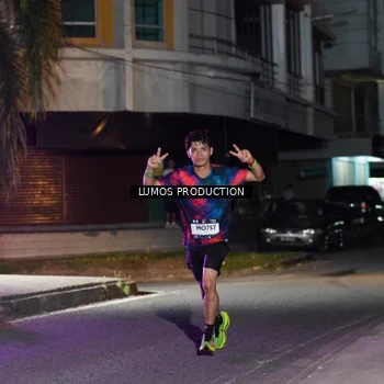 Runner Photo 7971320
