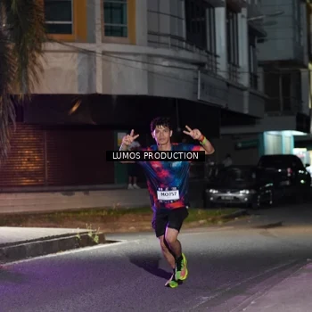 Runner Photo 7971321