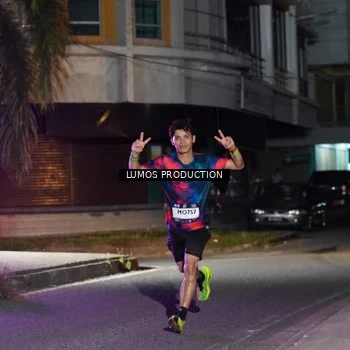 Runner Photo 7971322